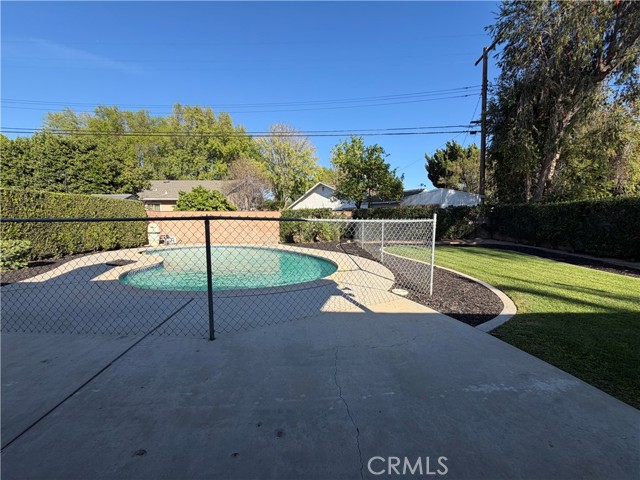 Detail Gallery Image 29 of 36 For 8828 Collett, North Hills,  CA 91343 - 3 Beds | 2 Baths