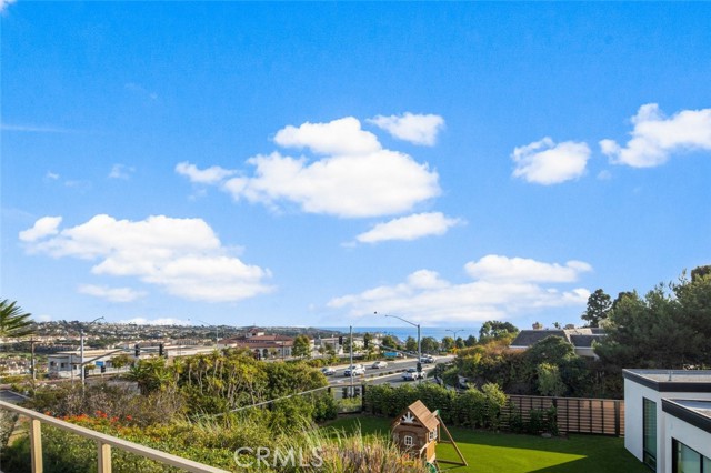 Detail Gallery Image 10 of 59 For 32582 Crete Rd, Dana Point,  CA 92629 - 3 Beds | 3/1 Baths