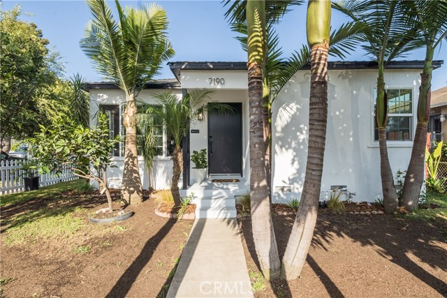 7190 Eastondale Avenue, Long Beach, California 90805, 3 Bedrooms Bedrooms, ,1 BathroomBathrooms,Single Family Residence,For Sale,Eastondale,PW24158535