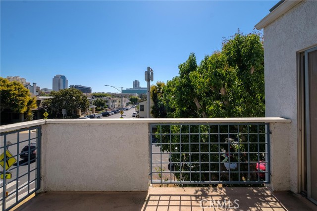 Detail Gallery Image 18 of 21 For 505 W 5th St #204,  Long Beach,  CA 90802 - 2 Beds | 2 Baths