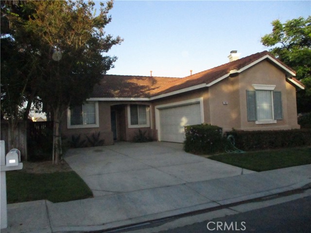 702 Shaffer St, Corona, CA 92879