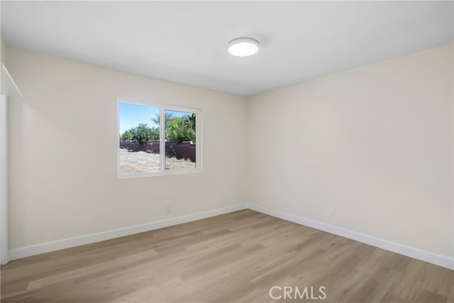 Detail Gallery Image 14 of 24 For 18920 Nandina, Riverside,  CA 92508 - 4 Beds | 2 Baths