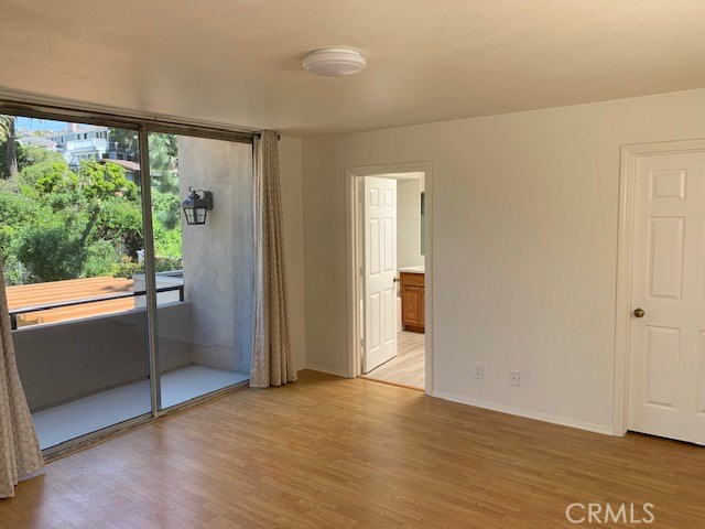 363 Cleo Street, Laguna Beach CA: https://media.crmls.org/medias/abce341d-8897-4263-b2aa-a0de29059857.jpg