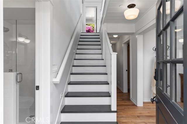 Detail Gallery Image 7 of 39 For 509 Diamond, Laguna Beach,  CA 92651 - 5 Beds | 4 Baths