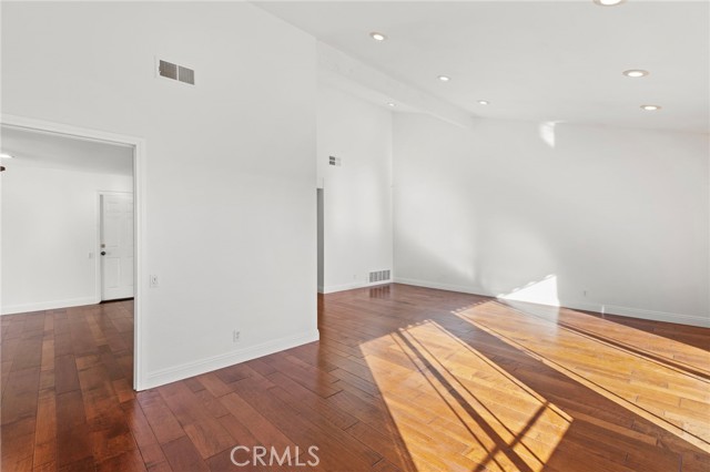 Detail Gallery Image 22 of 26 For 26602 Lira Cir, Mission Viejo,  CA 92691 - 3 Beds | 2 Baths