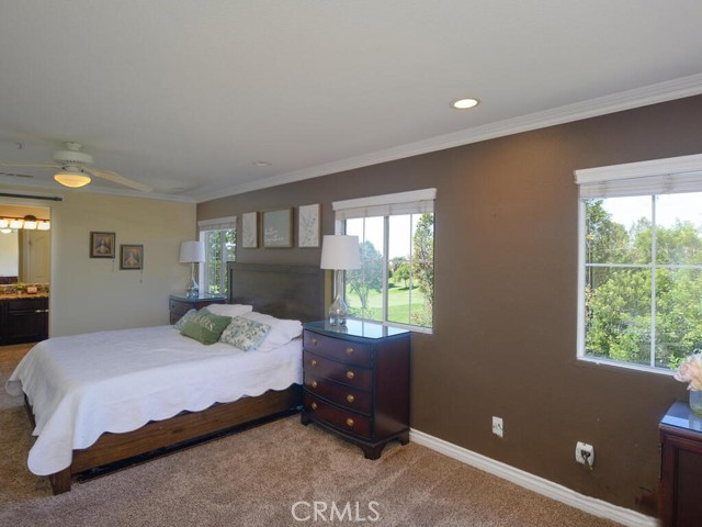 Detail Gallery Image 19 of 41 For 5764 Ventana Dr, Fontana,  CA 92336 - 3 Beds | 2/1 Baths