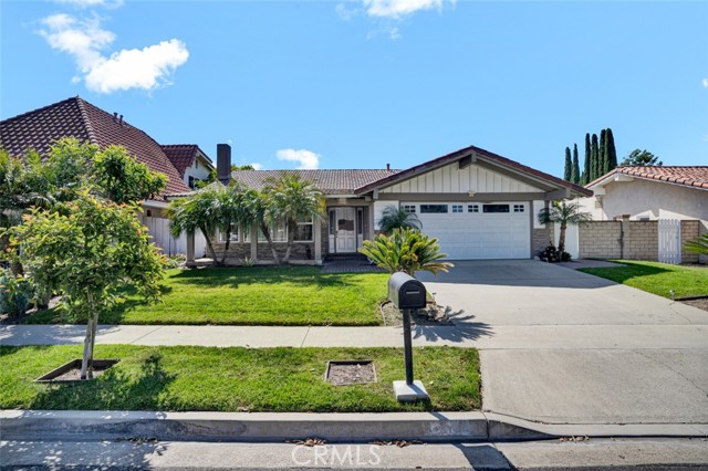 Detail Gallery Image 1 of 20 For 15442 Eiffel Cir, Irvine,  CA 92604 - 4 Beds | 2 Baths