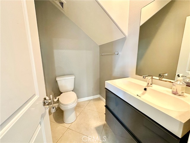 Detail Gallery Image 11 of 24 For 6169 Orange Ave, Cypress,  CA 90630 - 3 Beds | 2/1 Baths