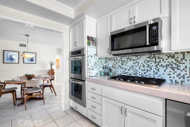 47 Sycamore Lane, Rolling Hills Estates, California 90274, 2 Bedrooms Bedrooms, ,2 BathroomsBathrooms,Residential,Sold,Sycamore,SB23073393