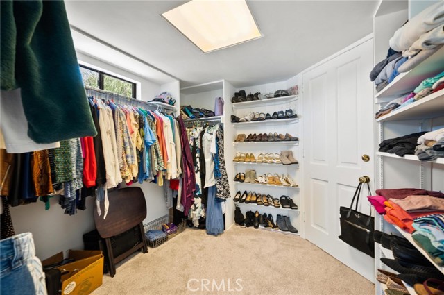17034 Escalon Drive, Encino CA: https://media.crmls.org/medias/abd20611-23fa-471f-a2cc-5a6de929e4ef.jpg
