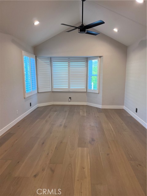 Detail Gallery Image 14 of 23 For 24636 Calle Ardilla, Calabasas,  CA 91302 - 5 Beds | 3 Baths