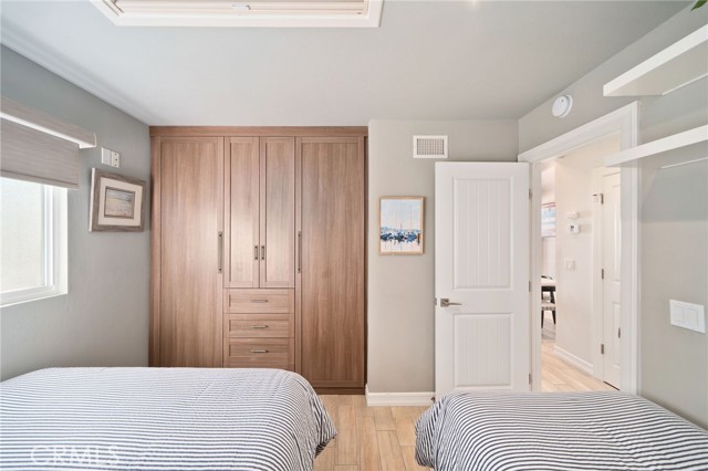 Image 18 of 34 For 34365 Dana Strand  3