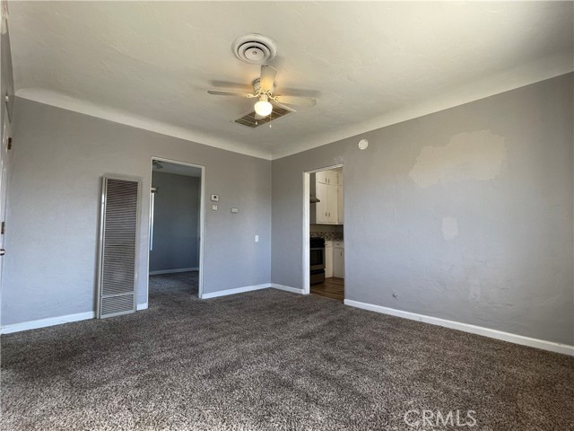 Detail Gallery Image 4 of 15 For 429 Wilson Ave, Bakersfield,  CA 93308 - 2 Beds | 1 Baths