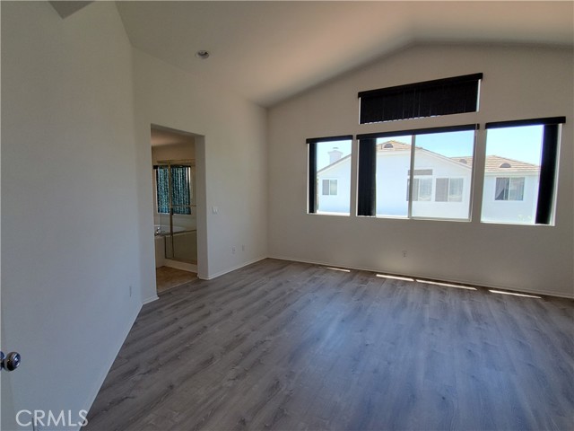 Detail Gallery Image 14 of 42 For 801 Megan Ct, Costa Mesa,  CA 92626 - 4 Beds | 3 Baths