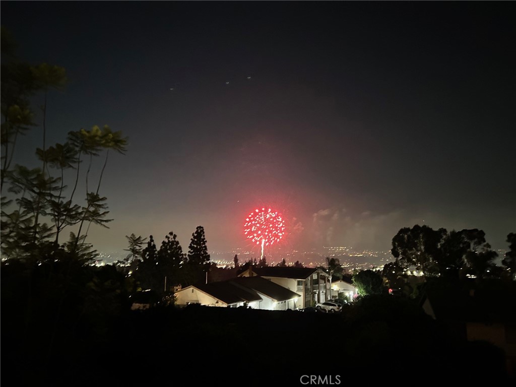 https://media.crmls.org/medias/abd4374b-4661-49db-bd02-e9093ab03816.jpg?preset=X-Large