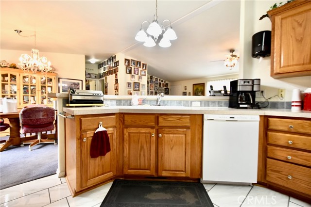 38727 State Highway 96, Klamath River CA: https://media.crmls.org/medias/abd45869-0b18-4c51-900c-bec3bc646b1c.jpg