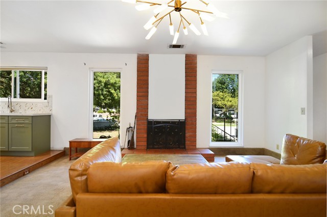 Detail Gallery Image 4 of 29 For 3417 Calle Quebracho, Thousand Oaks,  CA 91360 - 4 Beds | 2 Baths