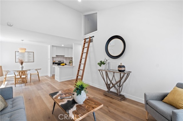 Detail Gallery Image 1 of 22 For 1425 W 12th St #262,  Los Angeles,  CA 90015 - 2 Beds | 1 Baths