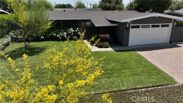 3082 Fish Canyon Road, Duarte CA: https://media.crmls.org/medias/abd52f8d-84a3-4375-a1bb-4ca00df05ba7.jpg