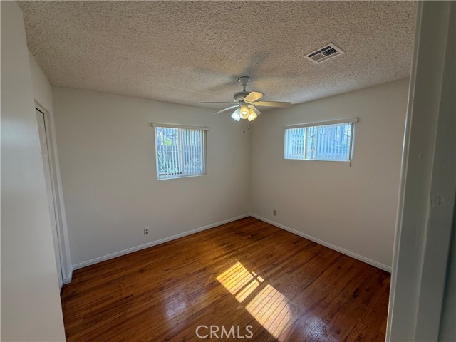 1126 Kings Road, Escondido CA: https://media.crmls.org/medias/abd558a8-eb99-40d4-b880-346bff46bffa.jpg