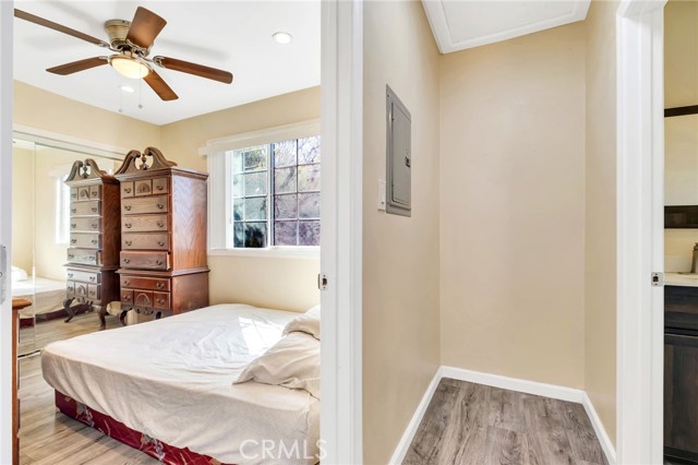 Detail Gallery Image 8 of 73 For 1972 Olive, Long Beach,  CA 90806 - 6 Beds | 4 Baths