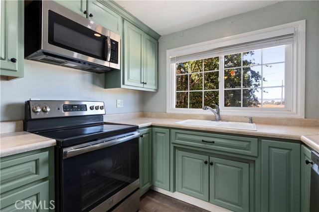 Detail Gallery Image 24 of 46 For 1720 E. Highway 20, Upper Lake,  CA 95485 - 3 Beds | 1 Baths