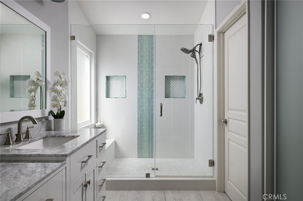 MLS #OC25145732 img 29