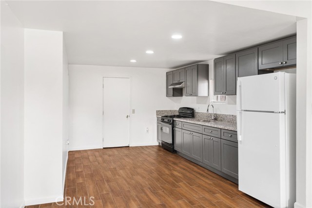 Detail Gallery Image 10 of 24 For 1130 Jeffrey St, Bakersfield,  CA 93305 - 2 Beds | 1 Baths