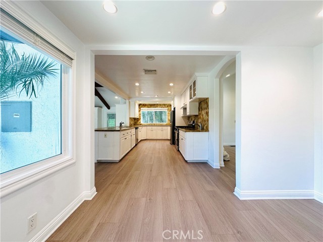 Detail Gallery Image 39 of 75 For 5148 Otis Ave, Tarzana,  CA 91356 - 4 Beds | 4 Baths