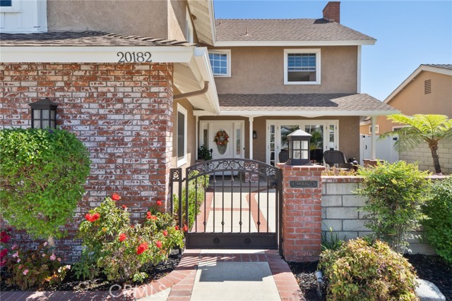 Image 2 for 20182 Imperial Cove Ln, Huntington Beach, CA 92646