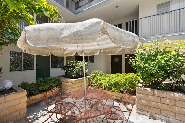 1187 E 3rd Street, Long Beach CA: https://media.crmls.org/medias/abd99e34-0559-4f72-bad3-9a698adccd21.jpg