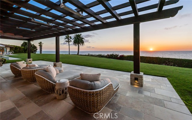 245 Rocky Point Road, Palos Verdes Estates, California 90274, 7 Bedrooms Bedrooms, ,8 BathroomsBathrooms,Residential,For Sale,245 Rocky Point Road,CRSB23170243
