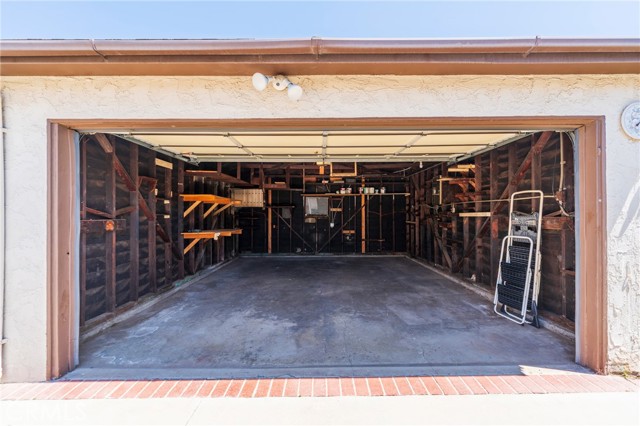 2605 Robinson Street, Redondo Beach CA: https://media.crmls.org/medias/abdaa8eb-6416-4858-9a5b-e2fc0ba8db7c.jpg