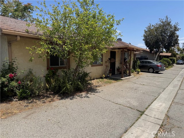 14222 Filmore Street, Arleta CA: https://media.crmls.org/medias/abdae02f-3d11-48bb-a2ad-3cb5828ee672.jpg