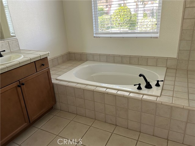 Detail Gallery Image 55 of 74 For 2725 Amalfi, Chowchilla,  CA 93610 - 3 Beds | 2 Baths