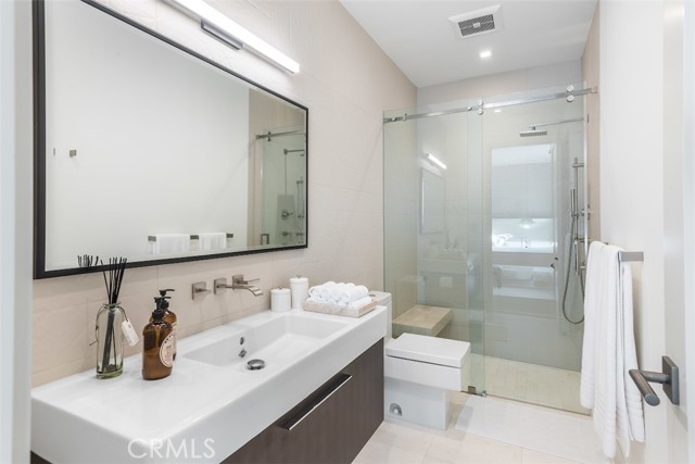 38 Saddleback, Rolling Hills CA: https://media.crmls.org/medias/abdba6fd-8cdf-4bbc-9e82-c66aae8fc273.jpg