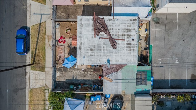 500 N Madison Avenue, Los Angeles CA: https://media.crmls.org/medias/abdc07f2-504a-4afa-9cfe-5371c9e8307c.jpg