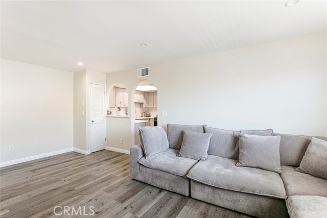 Detail Gallery Image 16 of 31 For 1148 San Rafael Ave #6,  Glendale,  CA 91202 - 1 Beds | 1 Baths