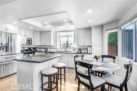 Detail Gallery Image 4 of 32 For 25951 Majorca Way, Mission Viejo,  CA 92692 - 3 Beds | 2/1 Baths