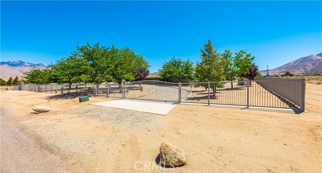 Detail Gallery Image 59 of 75 For 4768 Ford St, Lake Isabella,  CA 93240 - 3 Beds | 2/1 Baths