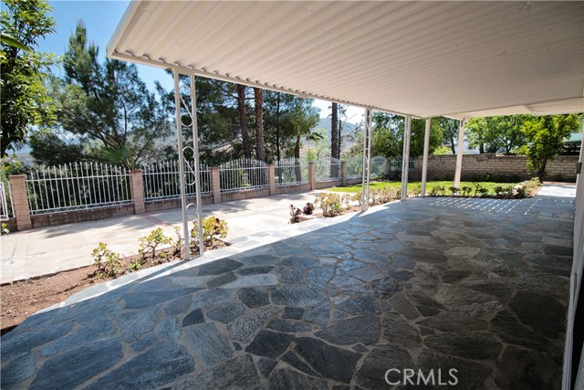Detail Gallery Image 14 of 25 For 29264 Deep Shadow Dr, Agoura Hills,  CA 91301 - 4 Beds | 3 Baths