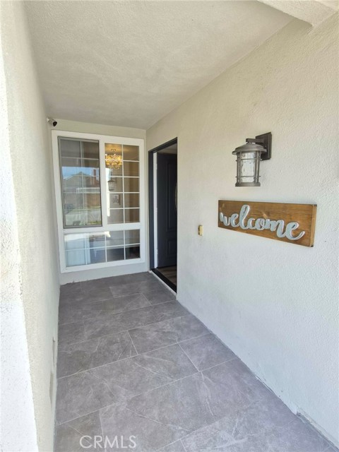 Detail Gallery Image 2 of 21 For 14201 Wiltshire, Westminster,  CA 92683 - 4 Beds | 2 Baths