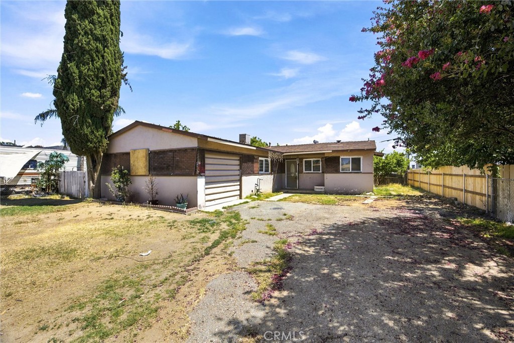 3105 Lexington Avenue