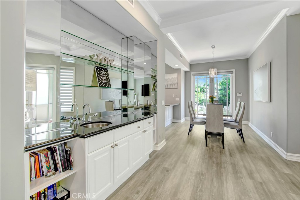 14057 Valley Vista BoulevardSherman Oaks img 35