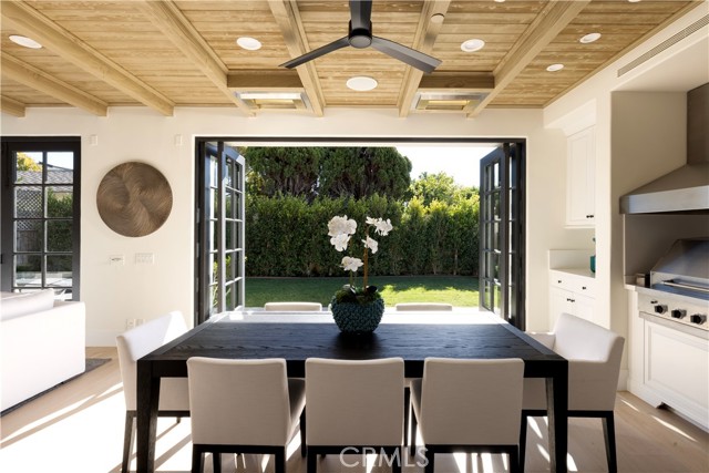 Detail Gallery Image 13 of 38 For 260 Evening Canyon Rd, Corona Del Mar,  CA 92625 - 4 Beds | 4/1 Baths