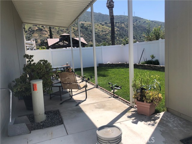 Detail Gallery Image 5 of 34 For 4901 Green River Rd #268,  Corona,  CA 92878 - 4 Beds | 2 Baths