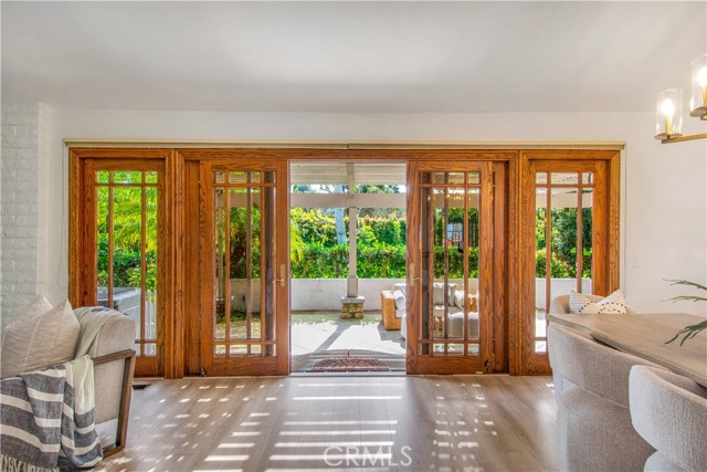 Detail Gallery Image 14 of 48 For 2952 Quedada, Newport Beach,  CA 92660 - 4 Beds | 3 Baths