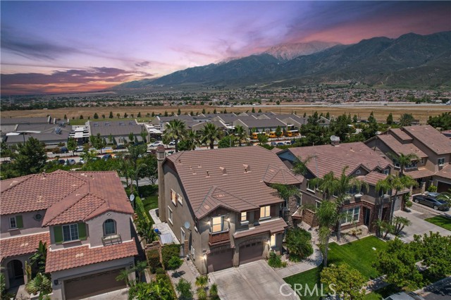 Detail Gallery Image 38 of 41 For 5460 Turin Way, Fontana,  CA 92336 - 4 Beds | 3 Baths