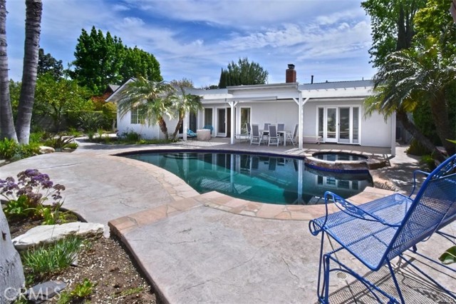 23937 Pentland Street photo 40