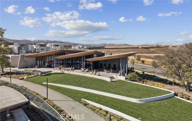 26720 Afton Lane, Valencia CA: https://media.crmls.org/medias/abe43b6c-1b56-411b-955a-03c62097d74e.jpg